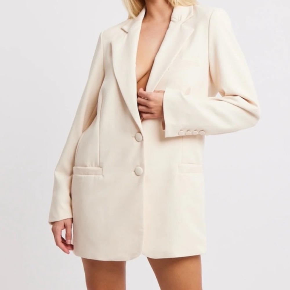 BOA Ivory oversized blazer dress